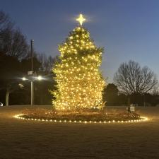 Christmas-Tree-at-Northside-Hospital-Gwinnett-GA 1