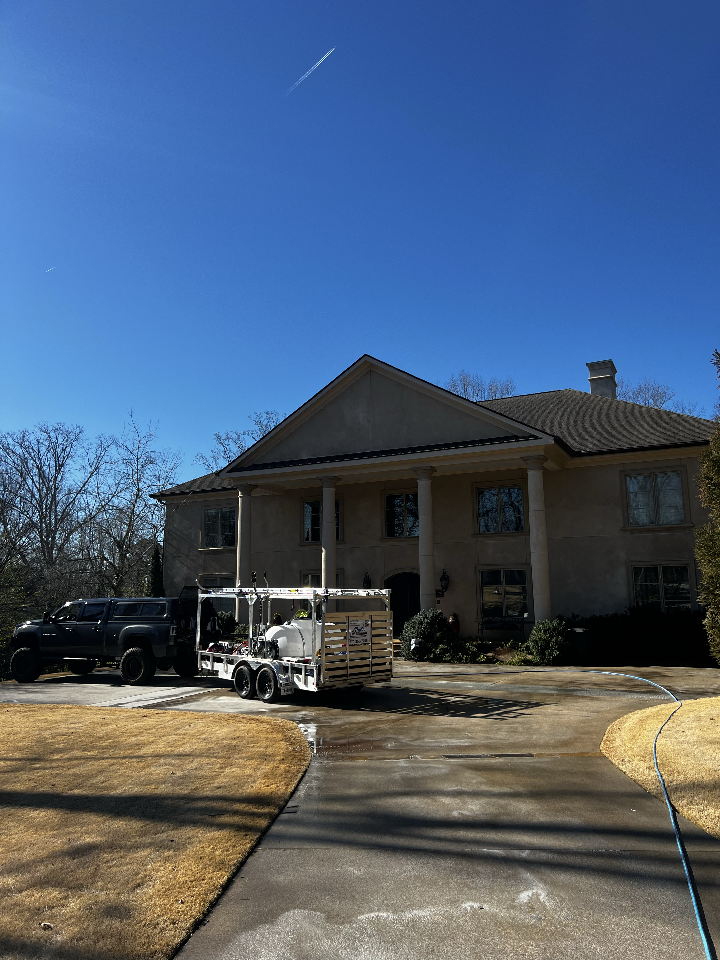 Estate driveway wash in Braselton, GA