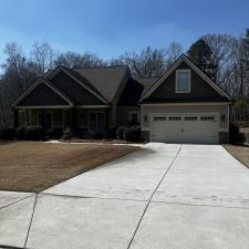 House-and-driveway-wash-in-Monroe-Ga 2