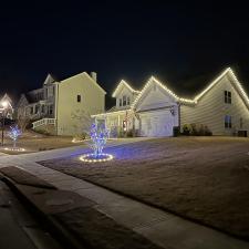 Lighting-Up-Gainesville-A-Christmas-Spectacle-to-Remember 0