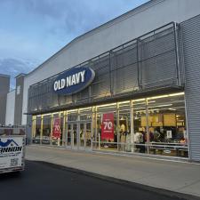 Old-Navy-Storefront-Cleaning-in-Cumming-GA 3